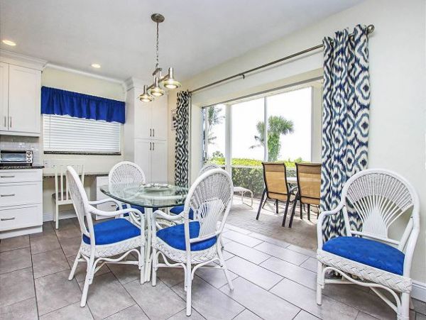 Sanibel Vacation Condo Sleeps Six Guests Walk to Beach