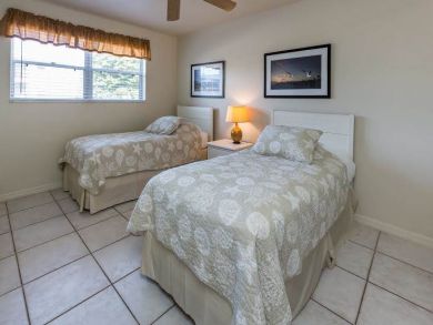Twin Bedroom