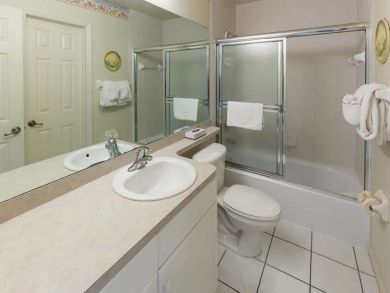 Bathroom with Shower in Tub