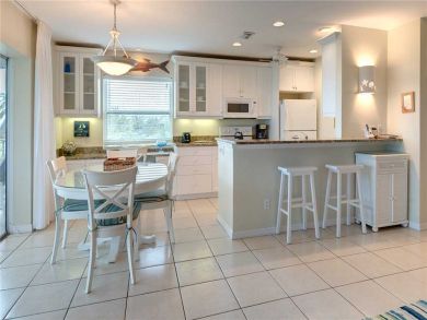 Great Value 2 Bedroom Sanibel Condo on Beach with Gulf Views