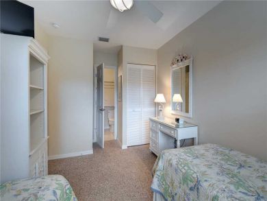 Great Value 2 Bedroom Sanibel Condo on Beach with Gulf Views