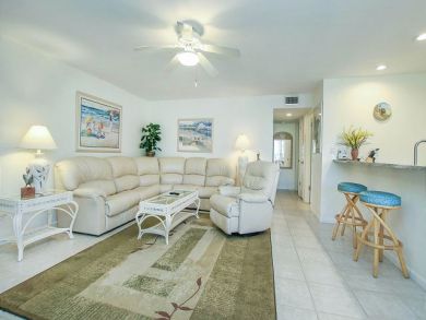 Value Sanibel Vacation Condo Two Bedrooms Sleeps 6 on Beach