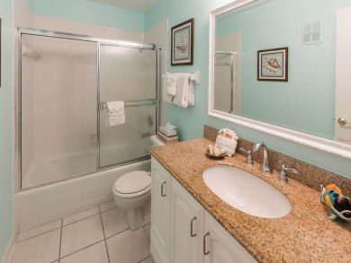 Bathroom eith Shower Over Tub Bathroom eith Shower Over Tub