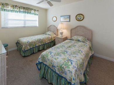 Twin Bedroom