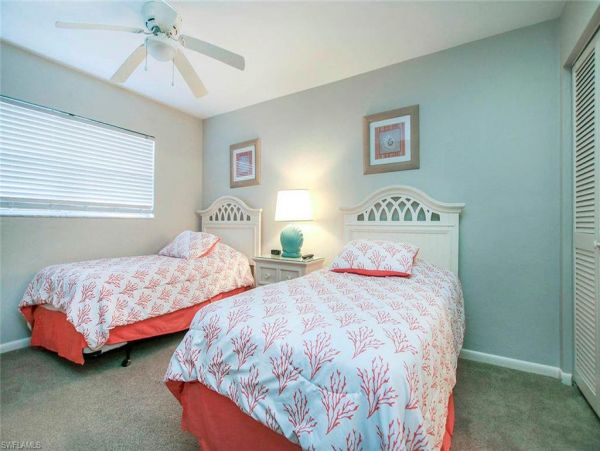 Value Two Bedroom Beach. Condo in Sanibel