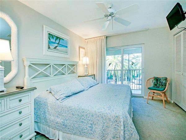 Value Two Bedroom Beach. Condo in Sanibel