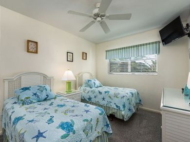 Sanibel Island Two Bedroom Vacation Condo Steps to Beach
