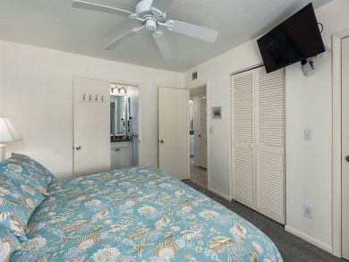Sanibel Island Two Bedroom Vacation Condo Steps to Beach