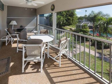 Outdoor Dining Area Outdoor Dining Area