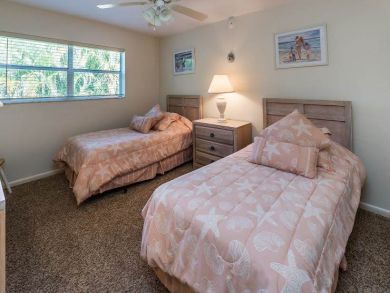 Twin Bedroom Twin Bedroom