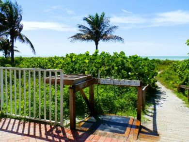 Sanibel Rental with Two Bedrooms Beachfront