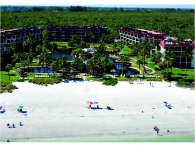 Sanibel Rental with Two Bedrooms Beachfront
