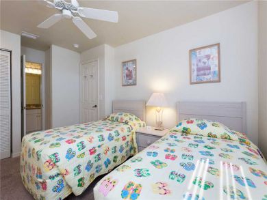 Sanibel Rental with Two Bedrooms Beachfront