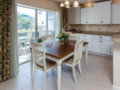 Dining Area Seats Four