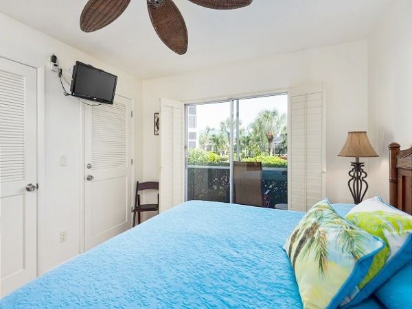 Sanibel Value Vacation Condo Two Bedrooms Sleeps 6