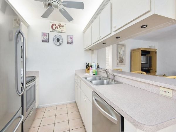 Sanibel Value Vacation Condo Two Bedrooms Sleeps 6