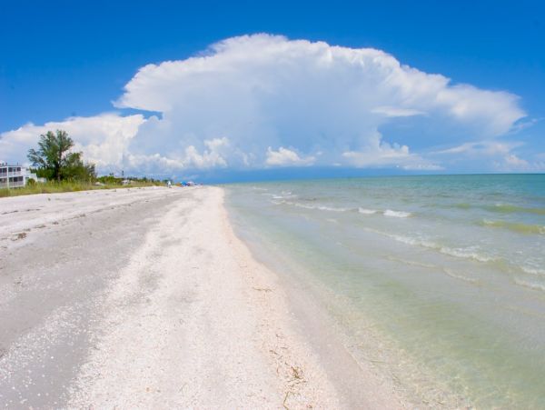 Sanibel Value Vacation Condo Two Bedrooms Sleeps 6