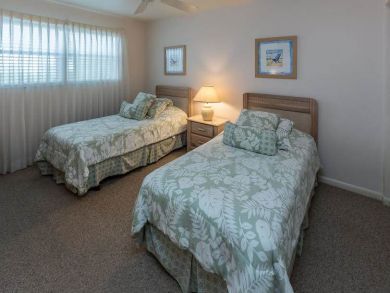 Twin Bedroom