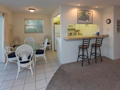 Kitchen & Dining Area Kitchen & Dining Area