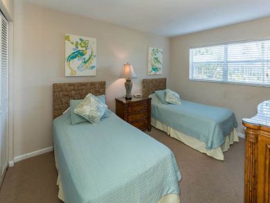 Twin Bedroom