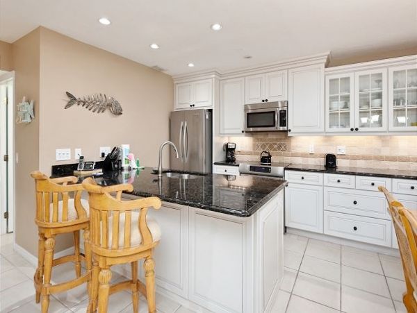 On Beach Sanibel Vacation Condo Two Bedrooms Sleeps Four