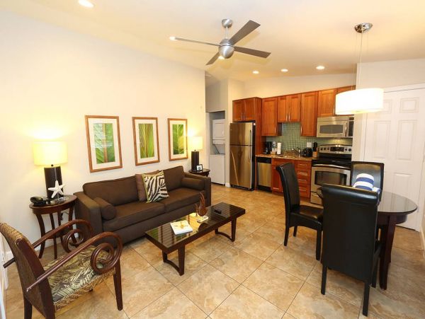 Value Rental on Anna Maria One Bedroom Sleeps 4 - Pool