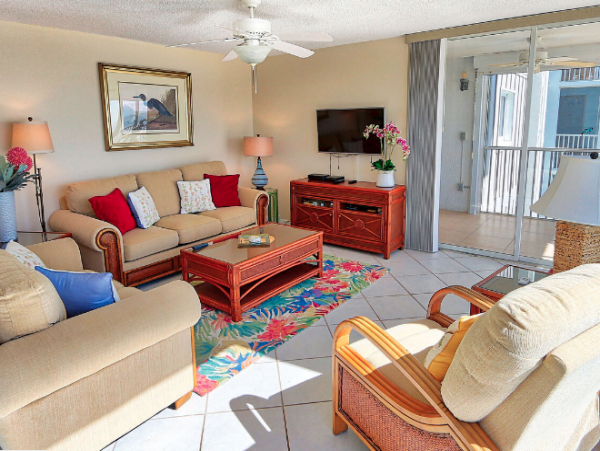 Renovated Gulf Front Sanibel Island Vacation Condo