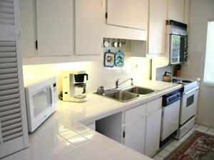 Full-size kitchen
