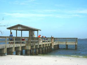 Sanibel Island condos with fishing pier