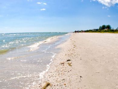 Sanibel Island Value Priced Great Location