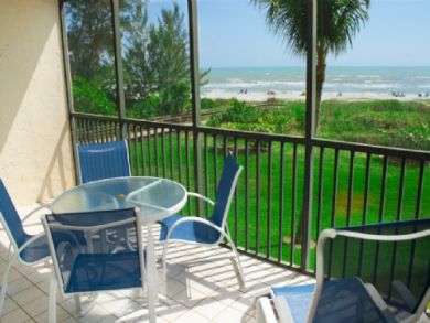 Two Bedroom Beach Front Vacation Rentals on Sanibel Island
