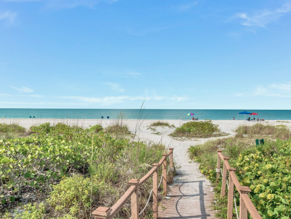 Sanibel Island Vacation Rental | Gulf View 2-Bedroom Condo with Lanai