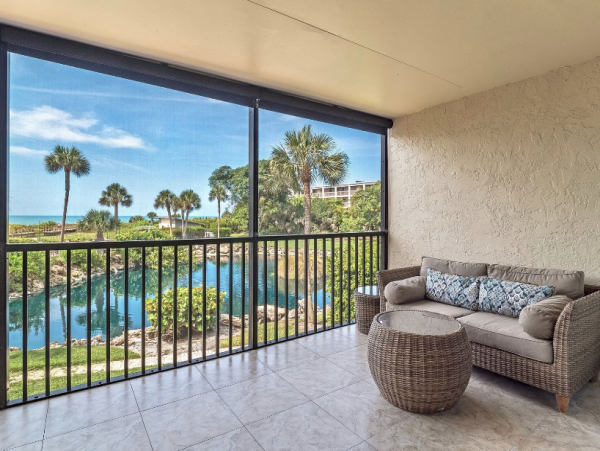 Sanibel Island Vacation Rental | Gulf View 2-Bedroom Condo with Lanai