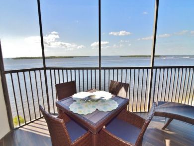 Beautful Gulf and Bay Views Fort Myers Area Condo - additional view, photo 2