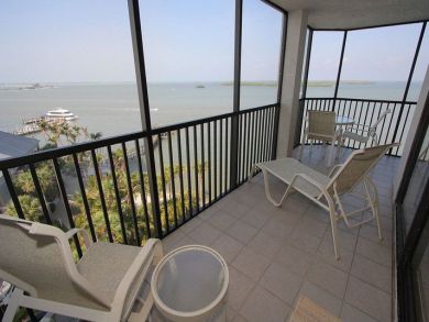 Screened Balcony