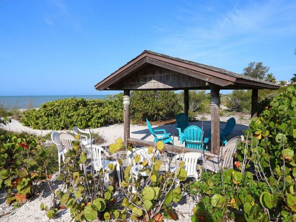 Gulf Front 2 Bedroom Vacation Beach Condo In Sanibel