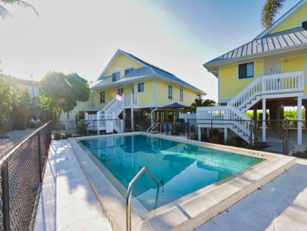 Sanibel Vacation Townhouse on Beach, 3 Bedrooms.