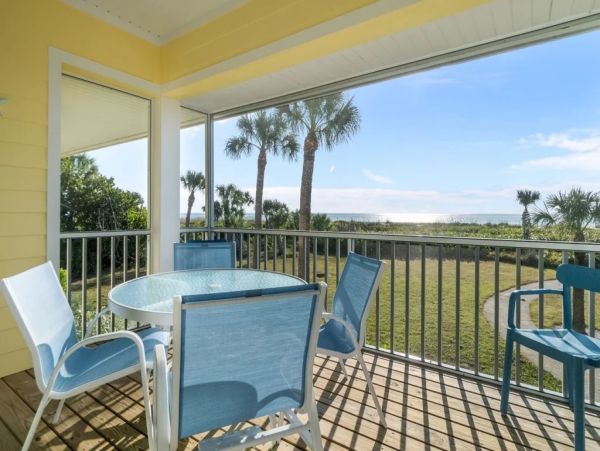 Sanibel Vacation Townhouse on Beach, 3 Bedrooms.