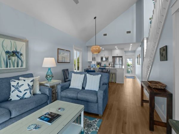 Sanibel Vacation Townhouse on Beach, 3 Bedrooms.