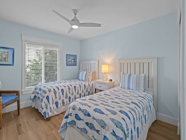 Sanibel Vacation Townhouse on Beach, 3 Bedrooms.