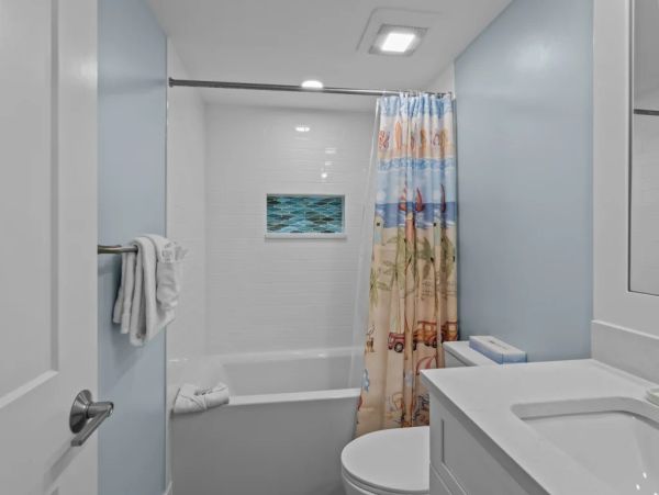 Sanibel Vacation Townhouse on Beach, 3 Bedrooms.