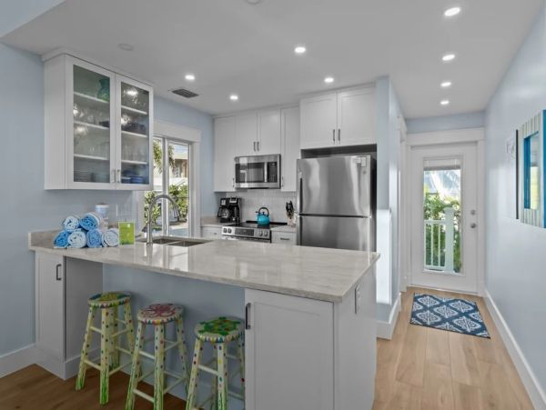 Sanibel Vacation Townhouse on Beach, 3 Bedrooms.