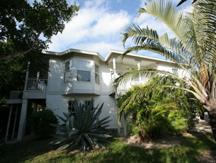 A charming Sanibel Island Vacation tropical retreat A charming Sanibel Island Vacation tropical retreat