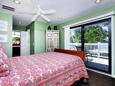 Three Bedroom Gulf Front Vacation Accomodation Captiva