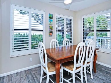 Three Bedroom Gulf Front Vacation Accomodation Captiva