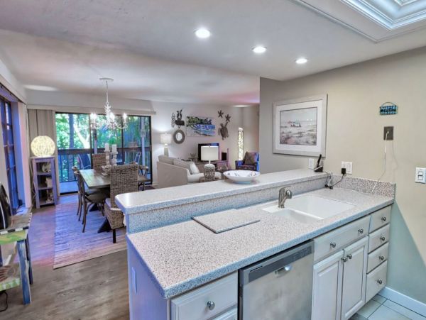 Captiva Island Two Bedroom Vacation Rental Home Sleeps 6