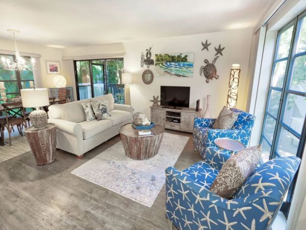 Captiva Island Two Bedroom Vacation Rental Home Sleeps 6