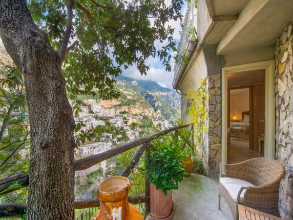 Ocean Views Positano Vacation Home Six Bedroom