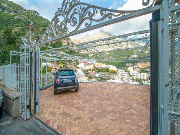 Ocean Views Positano Vacation Home Six Bedroom
