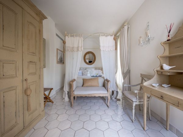 Ocean Views Positano Vacation Home Six Bedroom